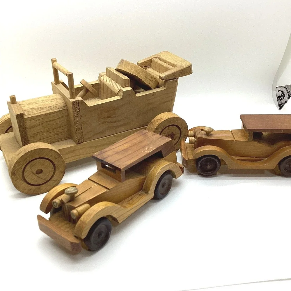 Vintage Handmade Wooden Toy Cars Set of 3 Antique Style Model T Sedan Roadster‎